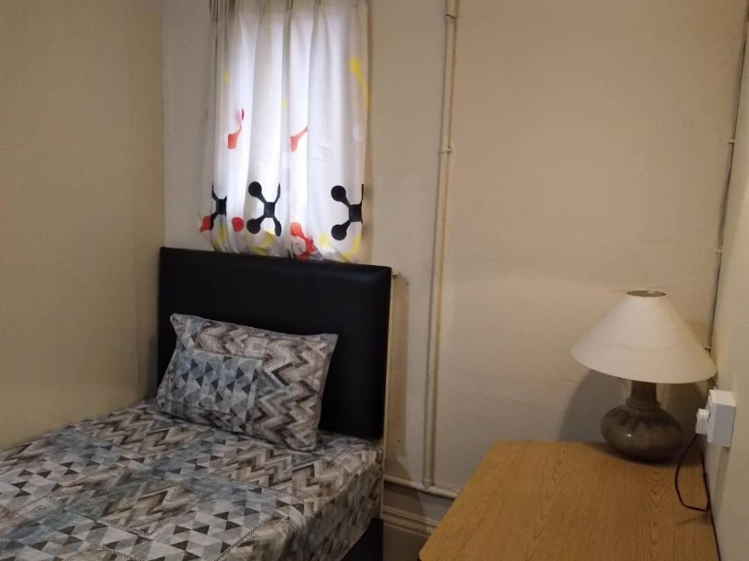 Grocer'S Inn Backpackers Guesthouse Κουάλα Λουμπούρ Εξωτερικό φωτογραφία